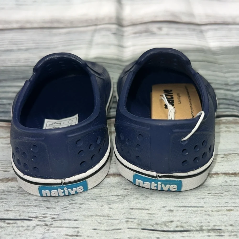 Native Unisex Shoe Regatta Blue/Shell White US size C-4